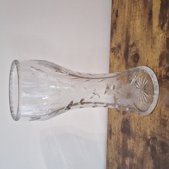 #ACO Glass vase with etched rim, flowers, and cut leaves - Picture 2 of 10